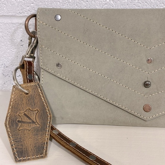Genuine leather side wristlet western styleββββββββββββββββ - Picture 3 of 9